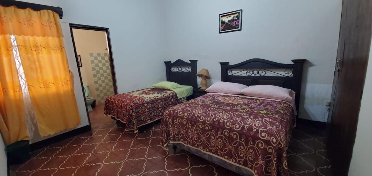 Hospedaje El Viajero Antigua Lli Εξωτερικό φωτογραφία