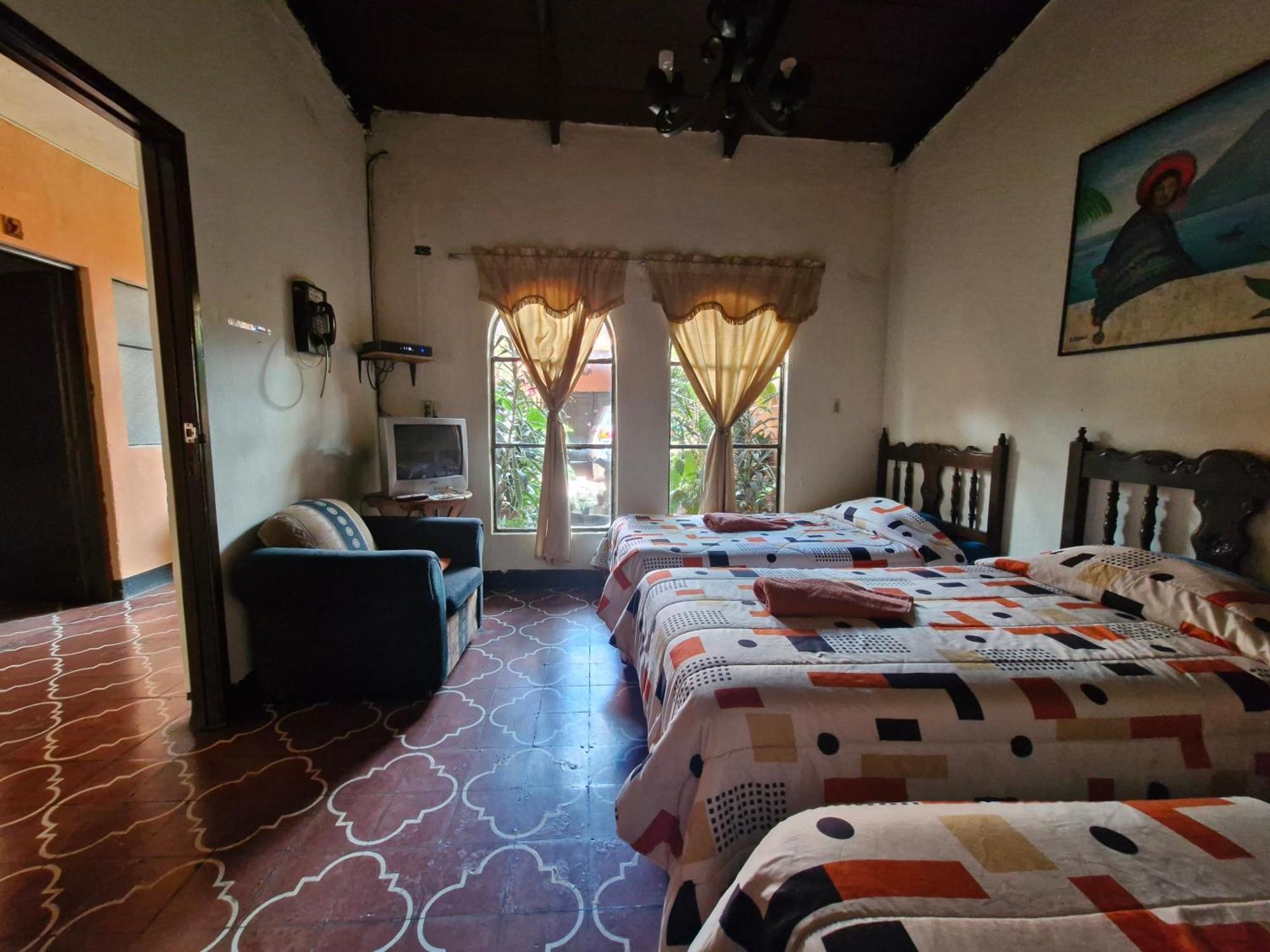 Hospedaje El Viajero Antigua Lli Εξωτερικό φωτογραφία